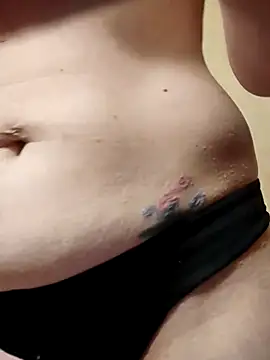 Snapshot of eatmeplease44 chatting on 02-15-25, 03:52 eatmeplease44 online show from 02-15-25, 03:52