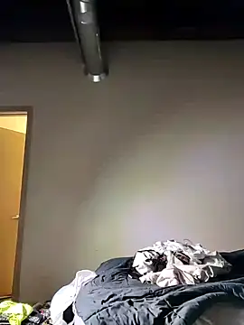 Snapshot of eatmeplease44 chatting on 02-22-25, 03:01 eatmeplease44 online show from 02-22-25, 03:01