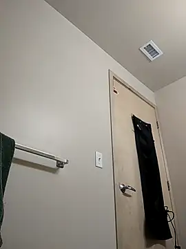 Snapshot of eatmeplease44 chatting on 03-01-25, 07:41 eatmeplease44 online show from 03-01-25, 07:41