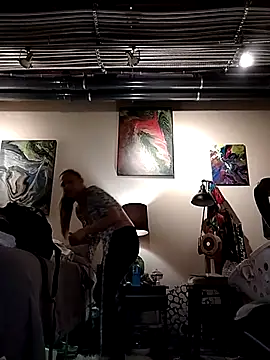 Snapshot of eatmeplease44 chatting on 09-23-25, 11:30 eatmeplease44 online show from 09-23-25, 11:30