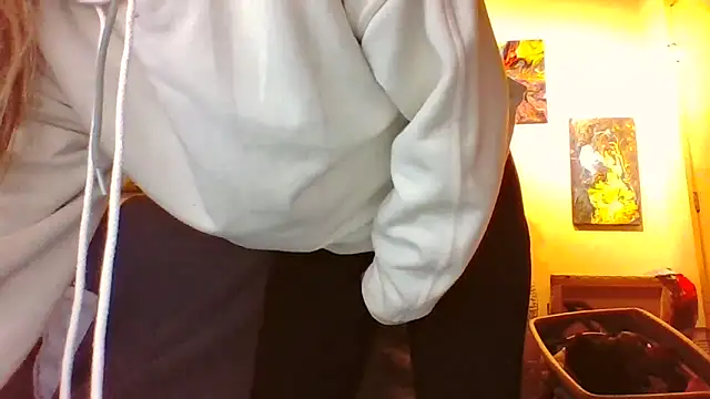 Snapshot of eatmeplease44 chatting on 11-04-25, 01:21 eatmeplease44 online show from 11-04-25, 01:21