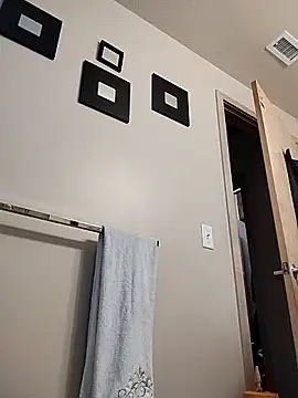 eatmeplease44 online show from 02-16-26, 06:59