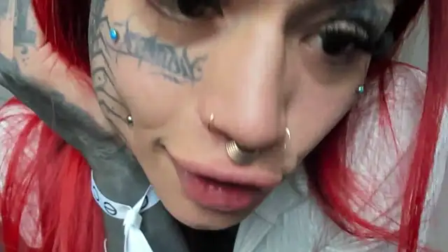 Snapshot of tamarapervert chatting on 10-10-25, 12:37 tamarapervert online show from 10-10-25, 12:37