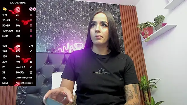 Tamara-evans online show from 12-06-24, 08:07