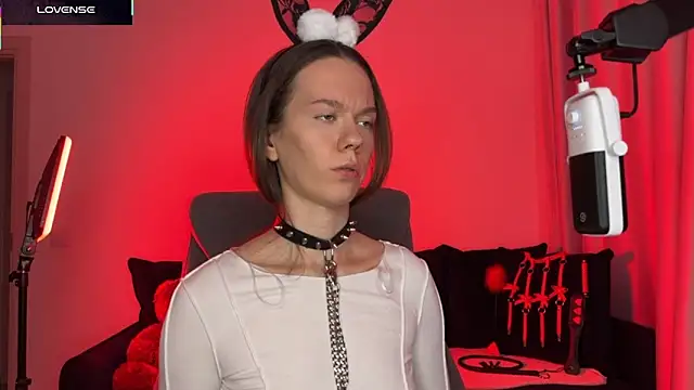 DivineBite online show from 11-02-25, 03:36