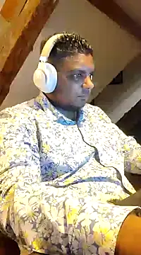 Bandusrilankasexymen online show from 03-07-25, 02:57