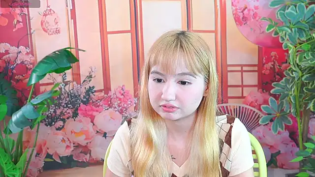 Snapshot of Pinkie_Princes chatting on 11-04-25, 07:13 Pinkie Princes online show from 11-04-25, 07:13