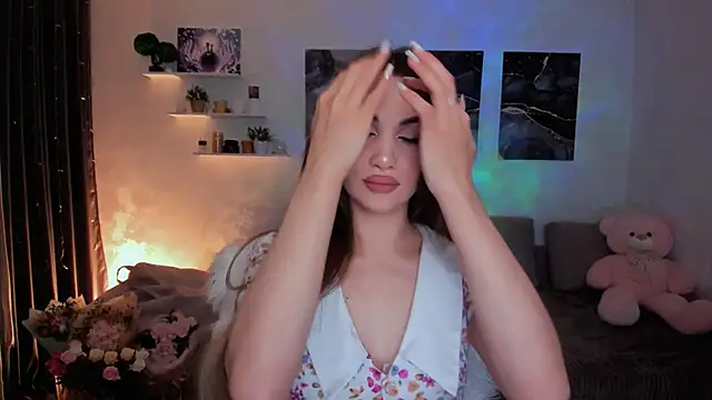 Snapshot of aPieceOfJoy chatting on 12-15-25, 09:08 aPieceOfJoy online show from 12-15-25, 09:08