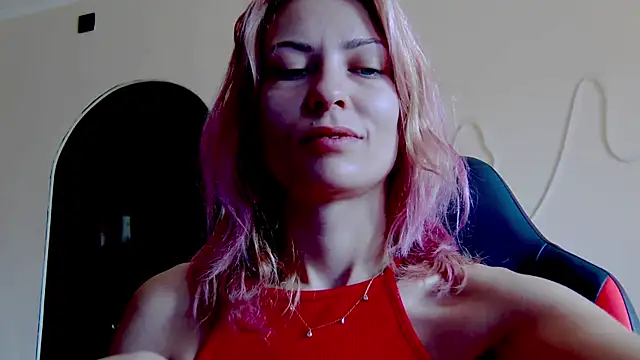 karo123421 online show from 11-01-25, 10:39