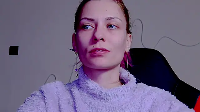 karo123421 online show from 11-16-25, 08:47