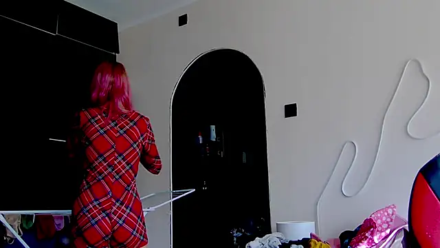 karo123421 online show from 11-24-25, 10:59