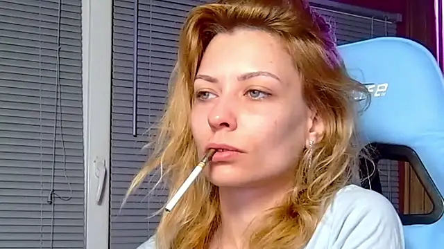 karo123421 online show from 03-09-26, 09:08