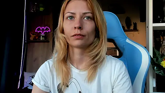 karo123421 online show from 03-24-26, 05:45