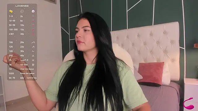 Veronicalanx1 online show from 11-10-25, 12:04