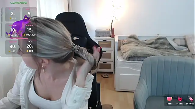 Snapshot of lara_vanilla chatting on 10-02-25, 03:52 lara vanilla online show from 10-02-25, 03:52