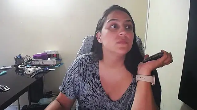 kendall 52 online show from 11-29-25, 08:12