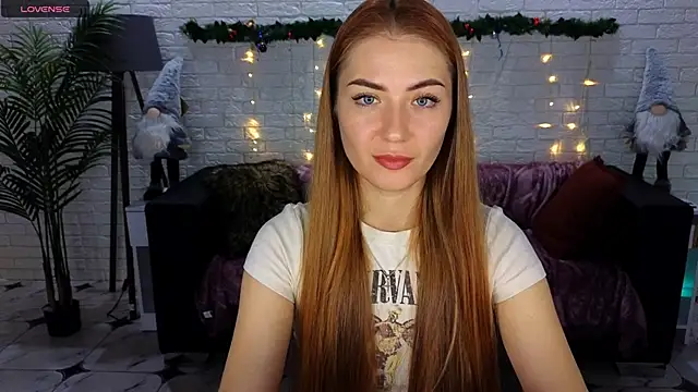 Adelyna Bird online show from 12-12-24, 07:30