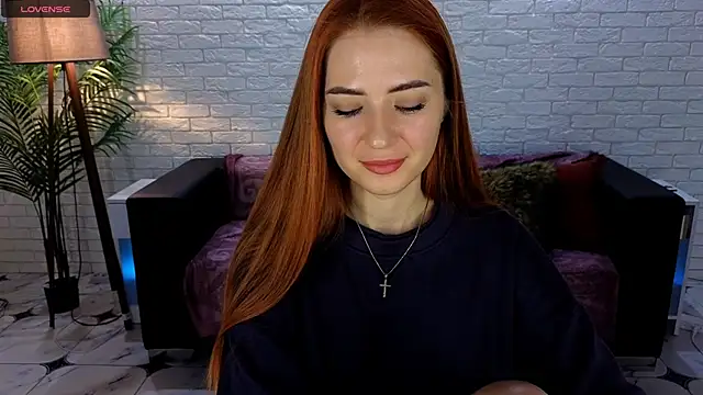 Adelyna Bird online show from 01-31-25, 06:35