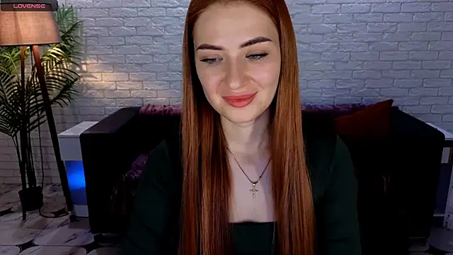 Adelyna Bird online show from 02-06-25, 10:37