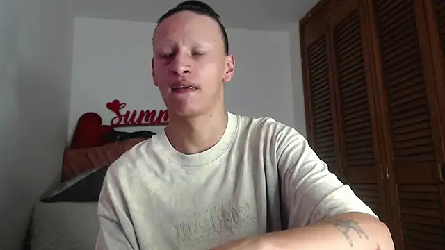 Summer XO online show from 12-07-24, 06:37