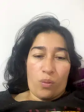 andreaisis2 online show from 11-25-25, 01:55