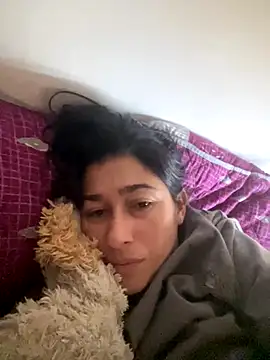 andreaisis2 online show from 11-27-25, 01:13