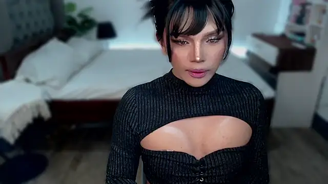 liaa lurrecams online show from 11-24-25, 01:33