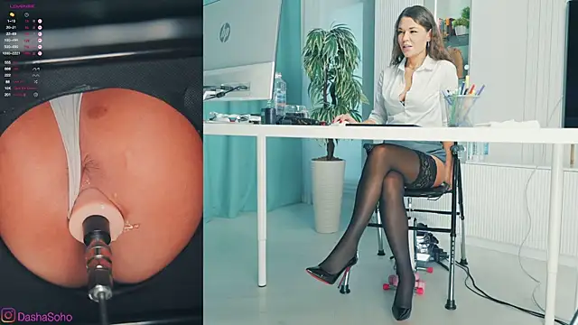 Snapshot of art_porno chatting on 10-12-25, 01:26 art porno online show from 10-12-25, 01:26