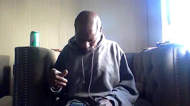 Snapshot of Daddy_hook chatting on 02-18-26, 11:33 Daddy hook online show from 02-18-26, 11:33