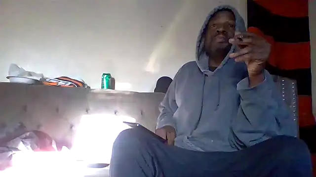 Snapshot of Daddy_hook chatting on 02-21-26, 03:46 Daddy hook online show from 02-21-26, 03:46