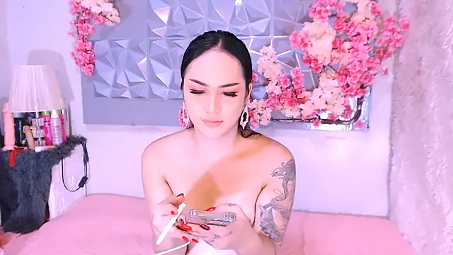 Oriental Tiara online show from 12-22-25, 12:46