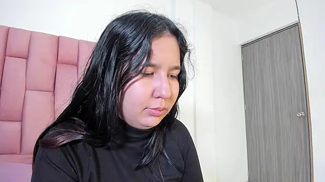 Lia sarahi online show from 12-03-25, 11:41