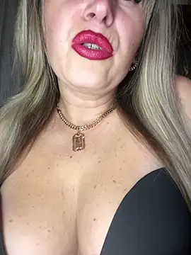 Kittenforyou online show from 02-12-26, 01:06