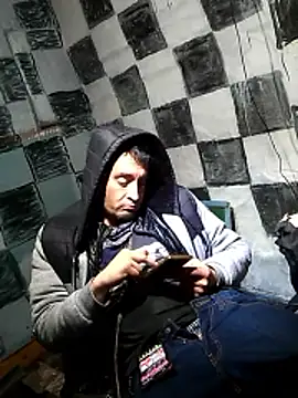 Wero4200 online show from 01-13-26, 04:45