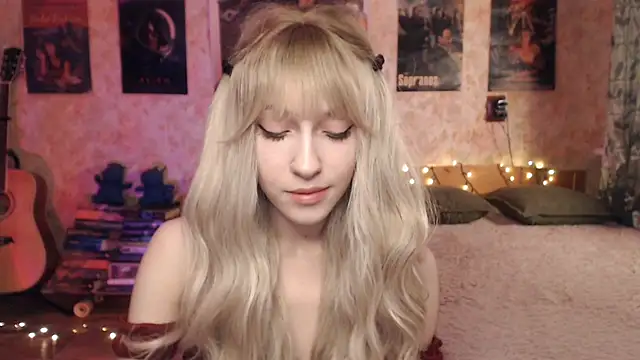 Friendly Ellie online show from 01-19-25, 12:17