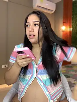 Amandanauty online show from 12-21-24, 09:47