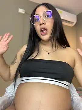 Amandanauty online show from 12-25-24, 09:45