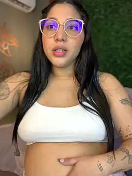 Amandanauty online show from 01-14-25, 06:34