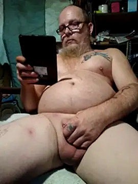 Snapshot of Kevinmc1d chatting on 11-03-25, 04:41 Kevinmc1d online show from 11-03-25, 04:41