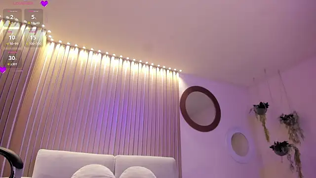 Snapshot of MarieJaneX chatting on 01-14-25, 01:38 MarieJaneX online show from 01-14-25, 01:38