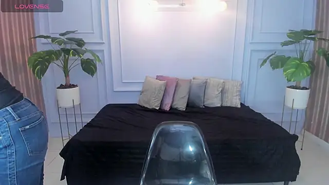 cintiagreyx online show from 03-26-26, 11:27