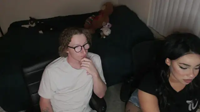 alexiajames99 online show from 03-05-25, 04:34