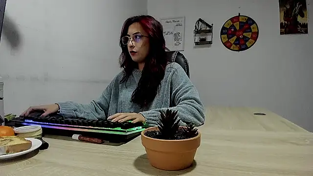 Scarlett Sen online show from 01-20-25, 02:25