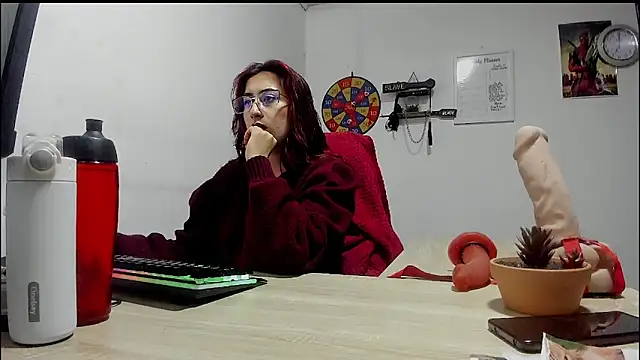 Scarlett Sen online show from 03-19-25, 01:51