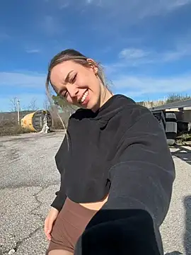 Snapshot of HopeHeaven chatting on 01-18-25, 12:26 HopeHeaven online show from 01-18-25, 12:26