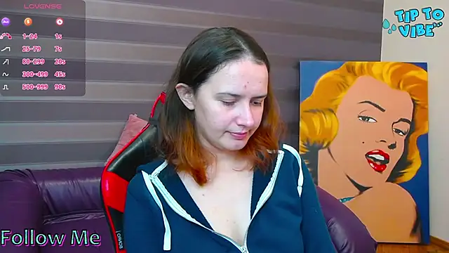 iris nikhols online show from 10-10-25, 01:48