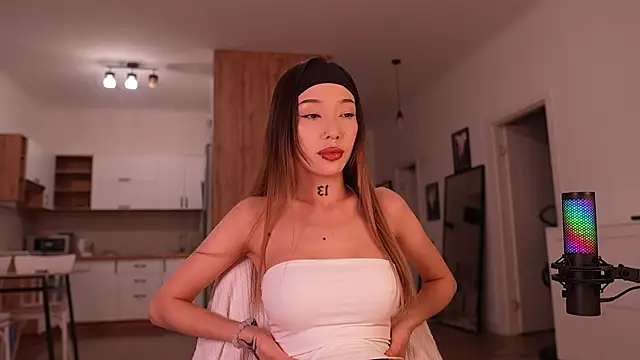 Snapshot of sharlin_13 chatting on 09-12-25, 01:55 sharlin 13 online show from 09-12-25, 01:55