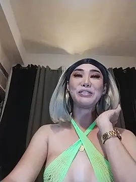 JustForCassie online show from 10-19-25, 08:04