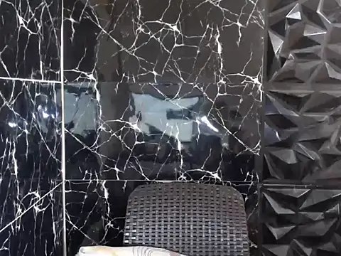 MissKeanna online show from 12-17-24, 11:59