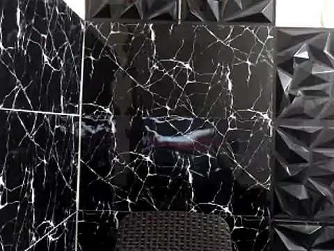 MissKeanna online show from 12-23-24, 05:43